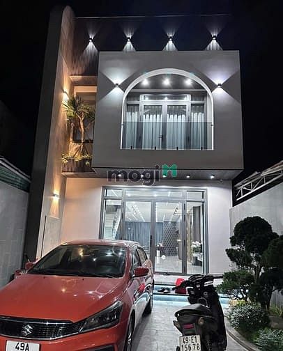 Hình ảnh Chú Sơn bán nhà đ.Lê Thị Bạch Cát,p11,q11,90m2,4,5tỷ,SHR,HĐT 21tr/T