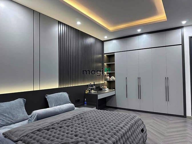 Hình ảnh Chú Sơn bán nhà đ.Lê Thị Bạch Cát,p11,q11,90m2,4,5tỷ,SHR,HĐT 21tr/T