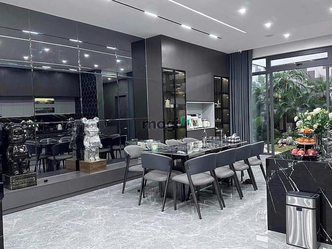 Hình ảnh Chú Sơn bán nhà đ.Lê Thị Bạch Cát,p11,q11,90m2,4,5tỷ,SHR,HĐT 21tr/T