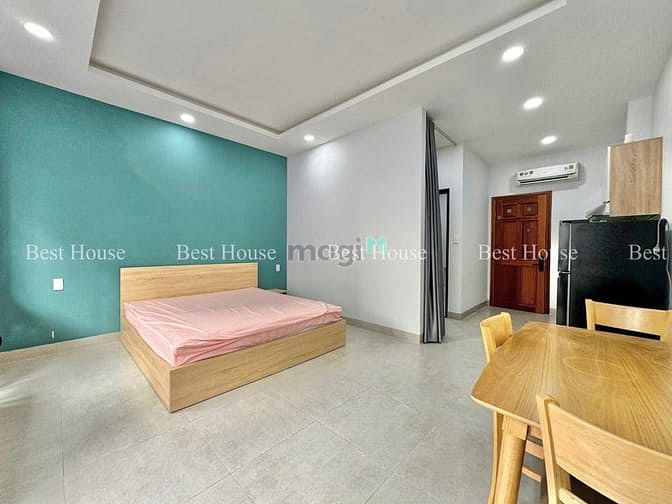 Hình ảnh Cho thuê CHDV BAN CÔNG - có Giặt riêng ngay Công Viên Hoàng Văn Thụ