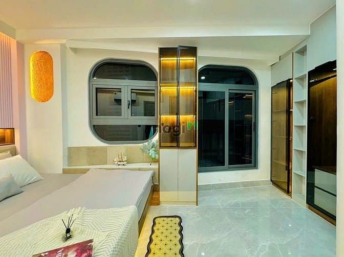 Hình ảnh Bán ngộp nhà Trân Quang Diệu, P14, Q3, DT 63m2, giá 3tỷ900, sổ riêng.