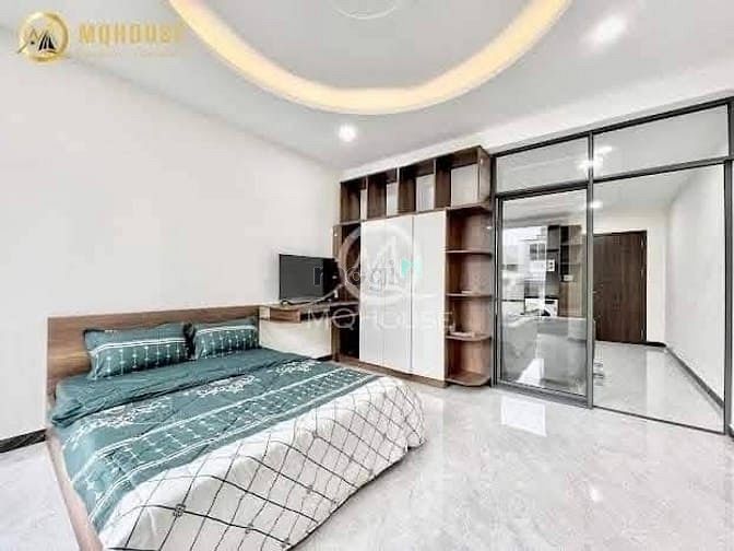 Hình ảnh Cho thuê CHDV 1PN BAN CÔNG ngay Hoàng Hoa Thám, Tân Bình