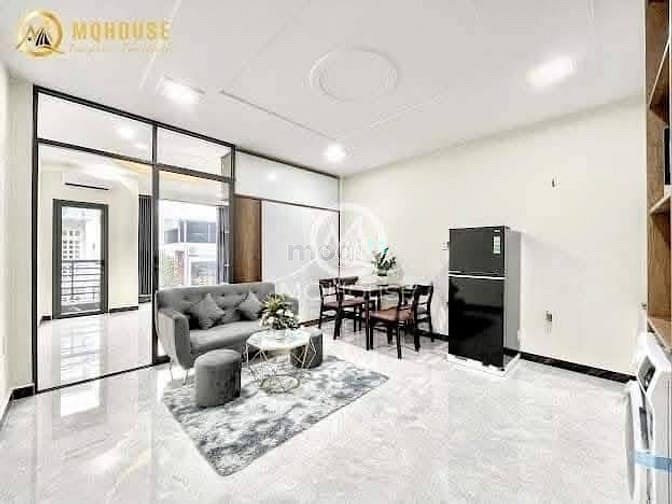 Hình ảnh Cho thuê CHDV 1PN BAN CÔNG ngay Hoàng Hoa Thám, Tân Bình