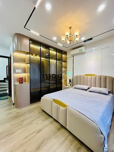 Hình ảnh Bán nhanh nhà ở Phạm Văn Chí, Q6, DT.60m2, giá.3tỷ520, có sổ riêng.
