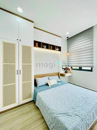 Hình ảnh Bán nhanh căn ở Phạm Phú Thứ,Q6, giá. 2tỷ760, DT 66.5m2, có sổ riêng.