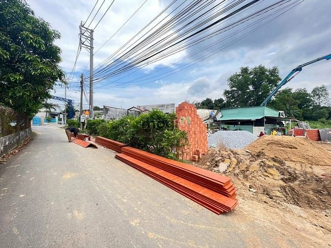 Hình ảnh Bán 200m2 đất thổ cư giáp ranh phường Bửu Long, xã Bình HÒa, 8m x 24m