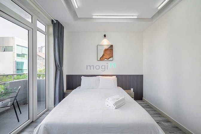 Hình ảnh CHDV 1Pn Ngay Công Viên Lê Văn Tám_Cầu Bông Q1