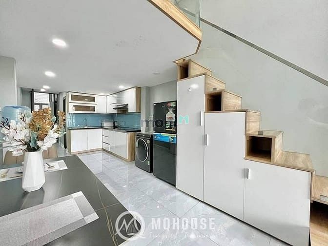 Hình ảnh Cho thuê Trang Chủ MB66.COM / Đăng Ký Tặng 66K duplex ban công siêu thoáng, full nt - Khu Sân Bay