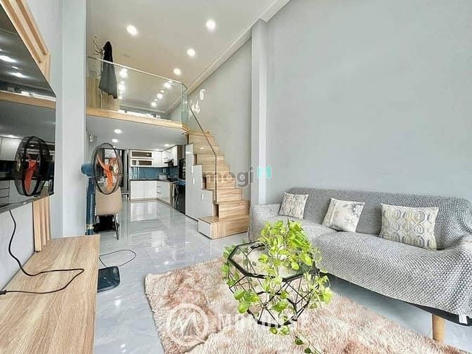 Hình ảnh Cho thuê Trang Chủ MB66.COM / Đăng Ký Tặng 66K duplex ban công siêu thoáng, full nt - Khu Sân Bay
