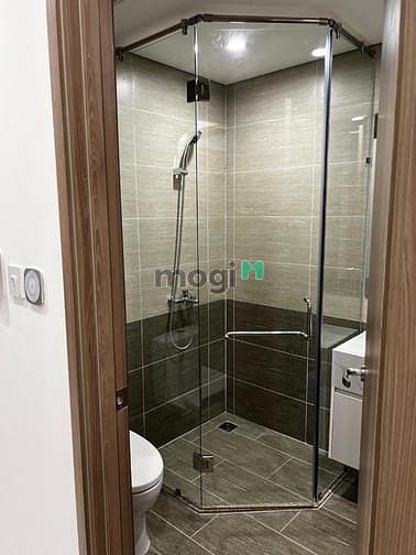 Hình ảnh ENGLISH BELOW. Cho thuê căn 2PN-2WC Beverly Solari tầng 36 view sông