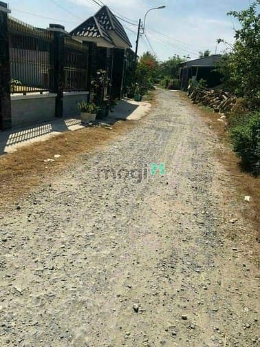Hình ảnh Bán 2749m2. Có 2000m2 thổ cư. Giá: 12,5 tỷ