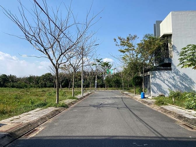 Hình ảnh bán đất khu Vạn Phát Hưng đường Trường Lưu,P Long Trường , Q9 - DT: 81