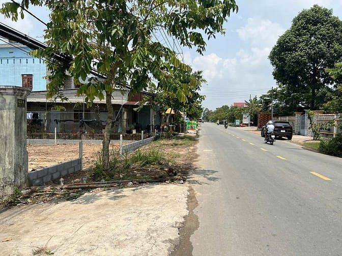 Hình ảnh Bán 874m2 đất MT tỉnh lộ 2. Giá: 13 tỷ