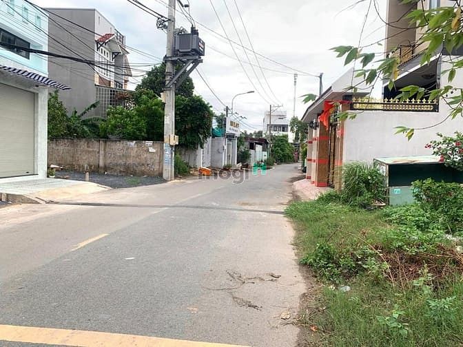 Hình ảnh Bán Mặt Tiền Đường 8 Long Phước, mt kinh doanh