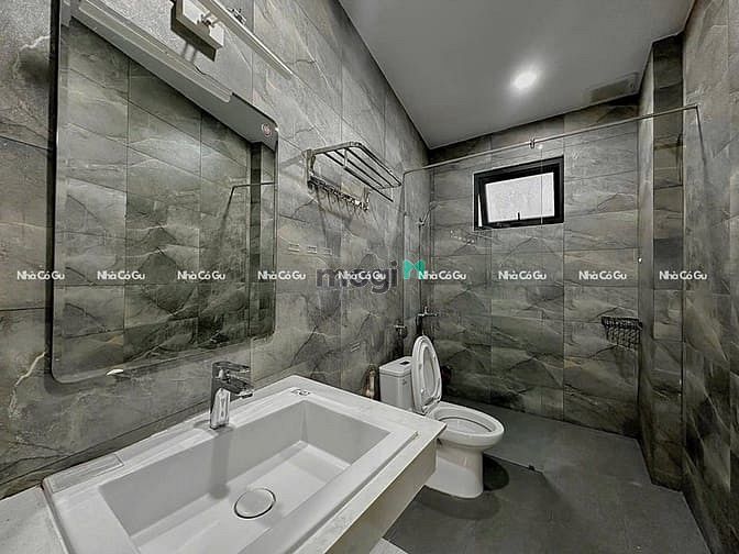 Hình ảnh Chung cư mini - bảo vệ 24/7 - toà lớn nhất khu vực - phòng full NT