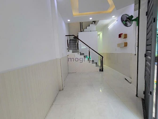 Hình ảnh Nhà 38m2-4,7ỷ, 1T-2L, 4PN-3WC, Âu cơ P.14, ngay vòng xoay Lê đại hành