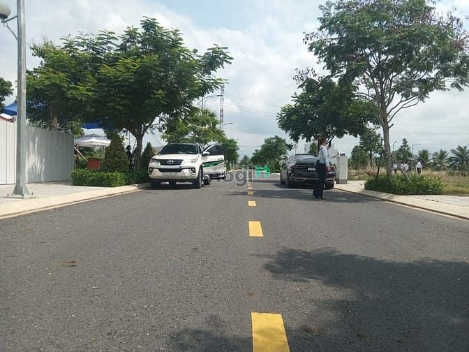 Hình ảnh đất chính chủ - phía tây thành phố bình chánh