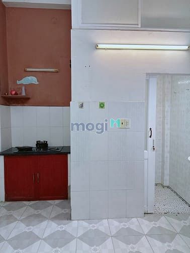 Hình ảnh Tôi cần bán gấp Căn nhà 4 Tầng - 5 PN,Đường Cao Văn Lầu giá 5,5 Tỷ