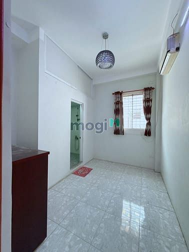 Hình ảnh Tôi cần bán gấp Căn nhà 4 Tầng - 5 PN,Đường Cao Văn Lầu giá 5,5 Tỷ