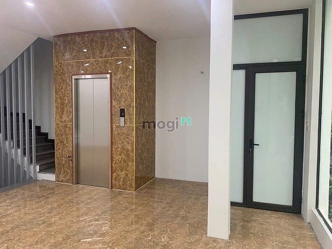 Hình ảnh Cho thuê mặt bằng Thái Hà- Đống Đa  thông sàn, thang máy, riêng biệt,