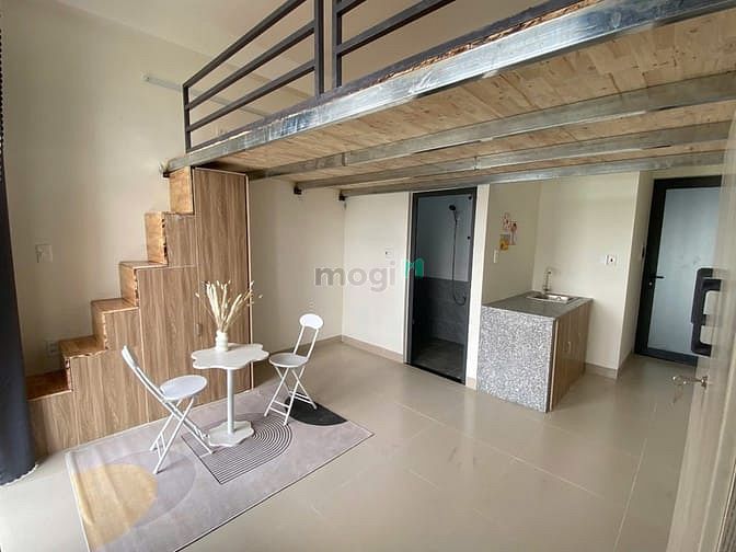 Hình ảnh DUPLEX CỰC XỊN GẦN IUH Full nội thất có máy lạnh và thang máy