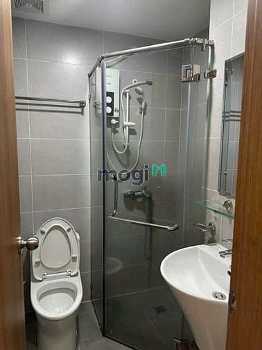 Hình ảnh Chung cư Sky Center, Phổ Quang, TB: 2pn, 2wc 79m2, giá 17tr/th