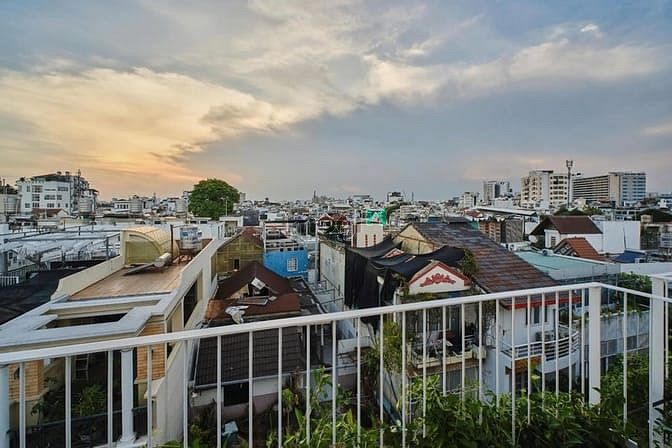 Hình ảnh Ban Công 1 Phòng Ngủ Siêu To Thoáng mát