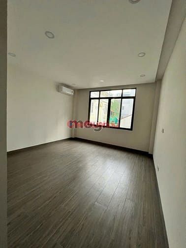 Hình ảnh Cho thuê nhà 32F Hoa Lan phường 2 Phú Nhuận