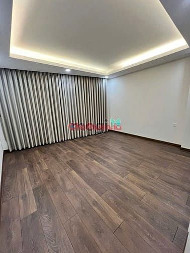 Hình ảnh Cho thuê nhà 32F Hoa Lan phường 2 Phú Nhuận