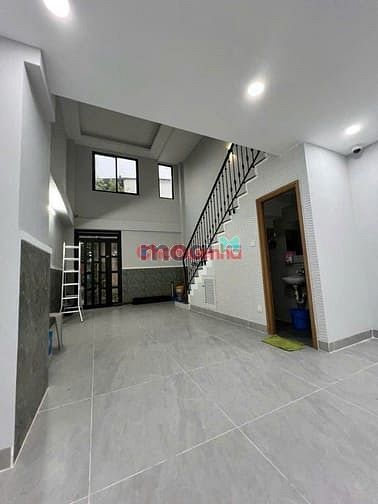 Hình ảnh Cho thuê nhà 32F Hoa Lan phường 2 Phú Nhuận