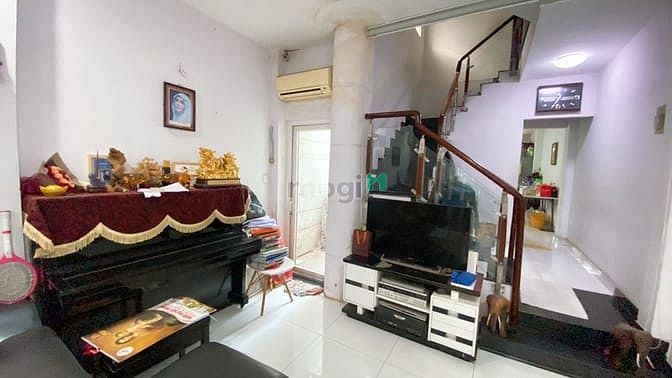 Hình ảnh Bán nhà biệt thự sân vườn 4x30 vuông đẹp HXH không lộ giới