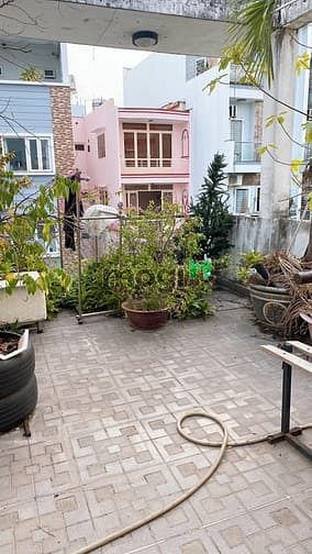 Hình ảnh Bán nhà biệt thự sân vườn 4x30 vuông đẹp HXH không lộ giới