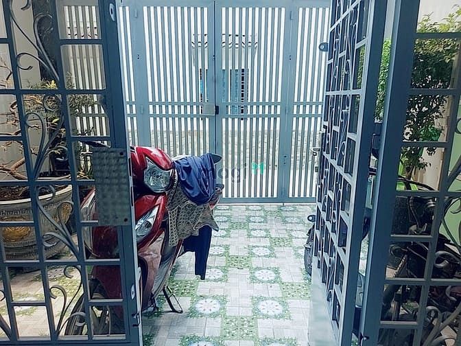 Hình ảnh Hẻm Oto Đất Thánh - Phường 6, Tân Bình - DT:4.7x20 - Chỉ 10.3 Tỷ
