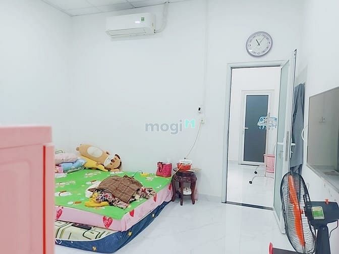Hình ảnh Hẻm Oto Đất Thánh - Phường 6, Tân Bình - DT:4.7x20 - Chỉ 10.3 Tỷ