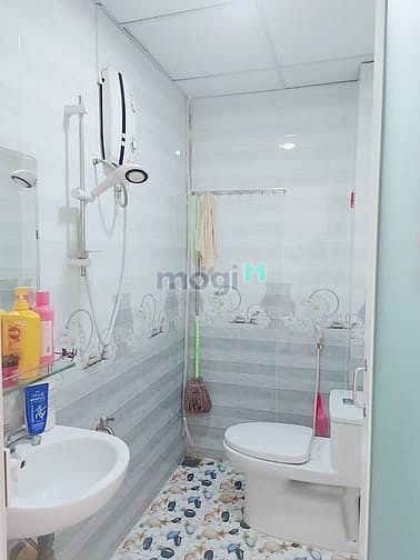 Hình ảnh Hẻm Oto Đất Thánh - Phường 6, Tân Bình - DT:4.7x20 - Chỉ 10.3 Tỷ