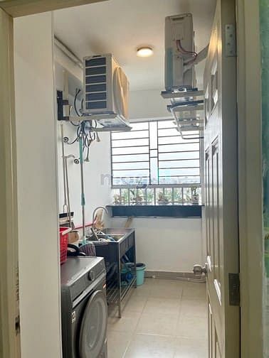 Hình ảnh Cần bán chung cư 2pn ngay amata có nội thất giá rẻ