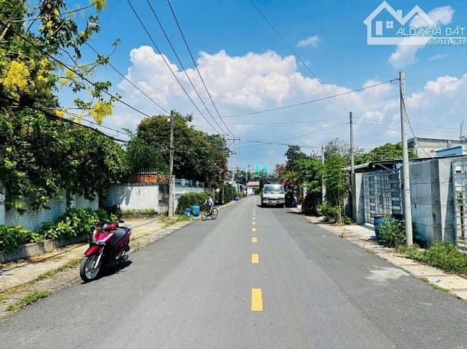 Hình ảnh Bán đất full thổ cư (6x30)1 tỷ5,sát bên chợ Việt Kiều, xã Tân Thông.