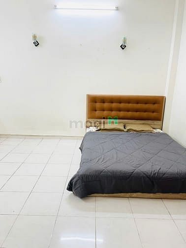 Hình ảnh CHDV 30m2 cửa sổ lớn đường Sầm Sơn P4 Tân Bình chỉ 4 triệu 300k.