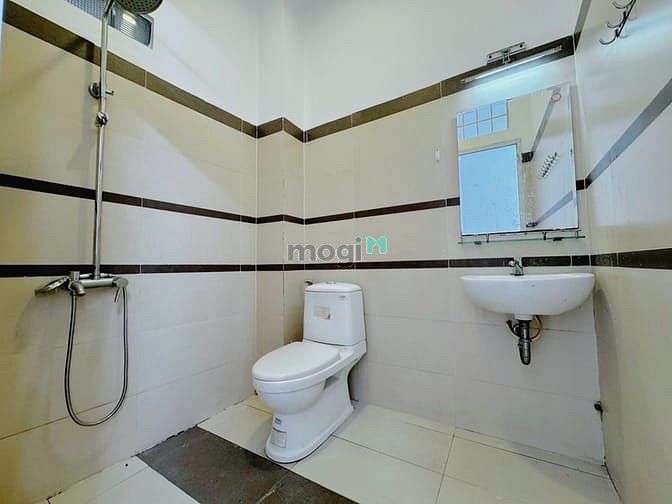 Hình ảnh Cho thuê Trang Chủ MB66.COM / Đăng Ký Tặng 66K 1 phòng ngủ ban công kế sân bay