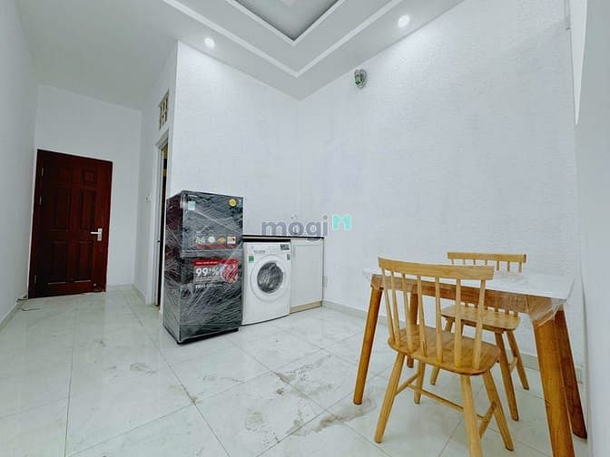 Hình ảnh Cho thuê Trang Chủ MB66.COM / Đăng Ký Tặng 66K 1 phòng ngủ ban công kế sân bay