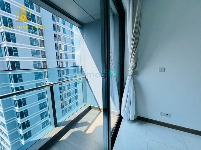 Hình ảnh Hải Yến- Bán Trang Chủ MB66.COM / Đăng Ký Tặng 66K 1 PN - Sunwah Pearl- Nhà trống, view sông