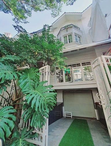 Hình ảnh Biệt thự cao cấp 3E/2 Phổ Quang – sát sân bay –DTSD: 300m2, full