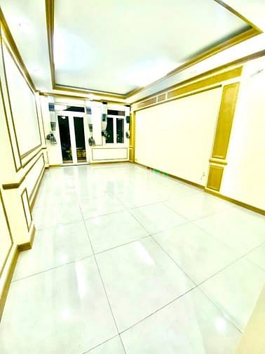 Hình ảnh Siêu phẩm nhà mới xây 339C Lê Quang Định, P5, BT