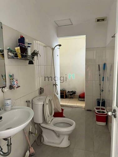 Hình ảnh Chung cư 10A Trần Nhật Duật, Tân Định, Q1: 75m2, 2PN, nội thất 12tr