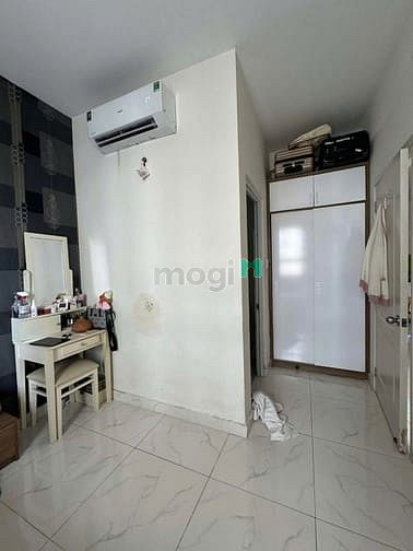 Hình ảnh Chung cư 10A Trần Nhật Duật, Tân Định, Q1: 75m2, 2PN, nội thất 12tr