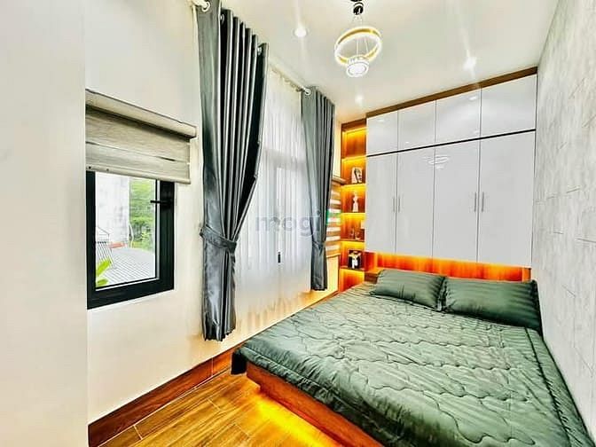 Hình ảnh Bán nhà ngay Võ Văn Tần, Q3. Giá: 3tỷ 290tr, sổ hồng riêng, kinh doan