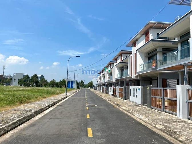 Hình ảnh Nhà kdc Bason Hưng Phúc Đông Tăng Long , quận 9