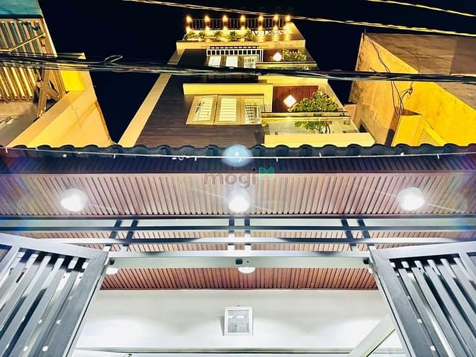 Hình ảnh Bán gấp Đường Bến Vân Đồn, Phường 2, Quận 4, 70m2/4Tỷ9 sổ hồng riêng
