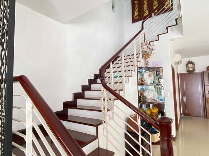 Hình ảnh Bán Biệt Thự ABC số 97 Trần Não, Q2