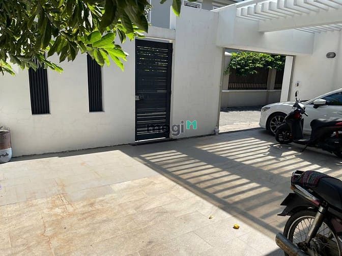Hình ảnh Bán Biệt Thự ABC số 97 Trần Não, Q2